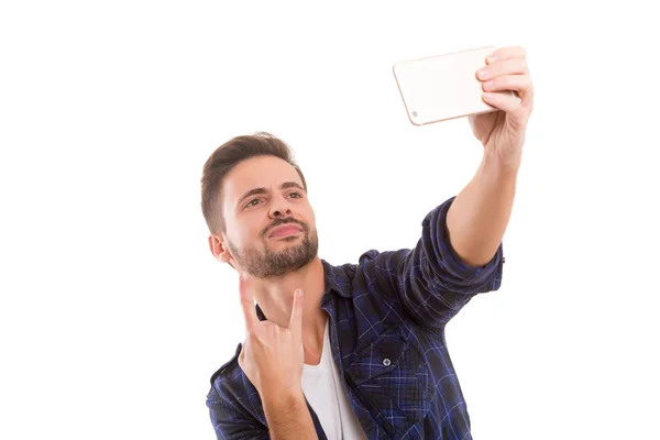 Άντρας που βγάζει selfie μέσω smart phone — Φωτογραφία Αρχείου