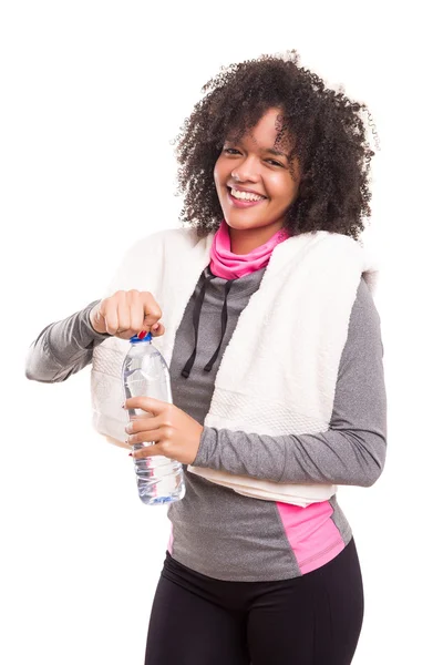 Hermosa mujer africana haciendo ejercicio — Foto de Stock