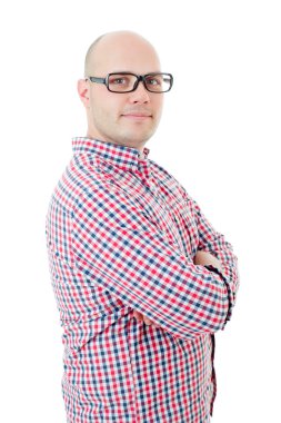 Genç, mutlu, sıradan bir erkek portresi, beyaz tenli.