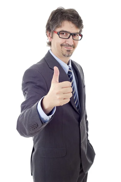 Joven hombre de negocios va pulgar hacia arriba, aislado en blanco — Foto de Stock