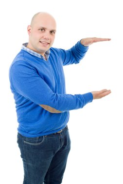 casual adam beyaz izole bir şey sunmak