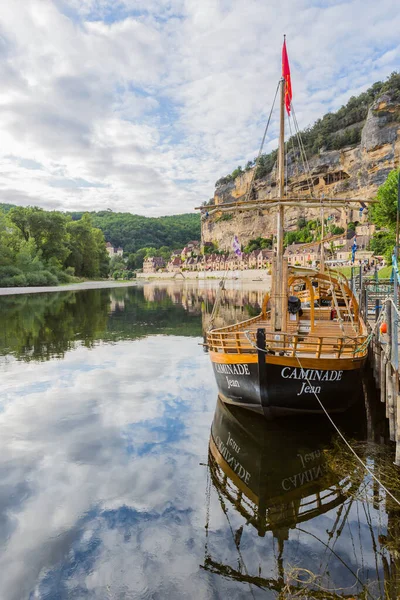 Roque Gageac Dordogne Franciaország Kenuzás Dordogne Folyón Roque Gageac Nál — Stock Fotó