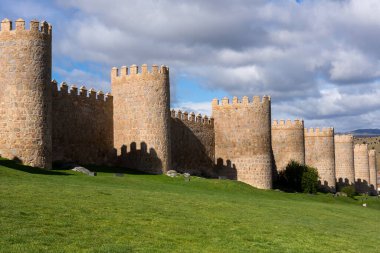 Avila, Kastilya ve Leon 'un antik tahkimatı, İspanya