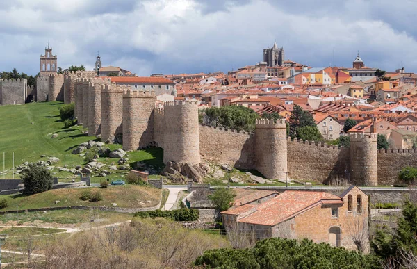 Panoramisch Uitzicht Historische Stad Avila Vanaf Mirador Van Cuatro Postes — Stockfoto