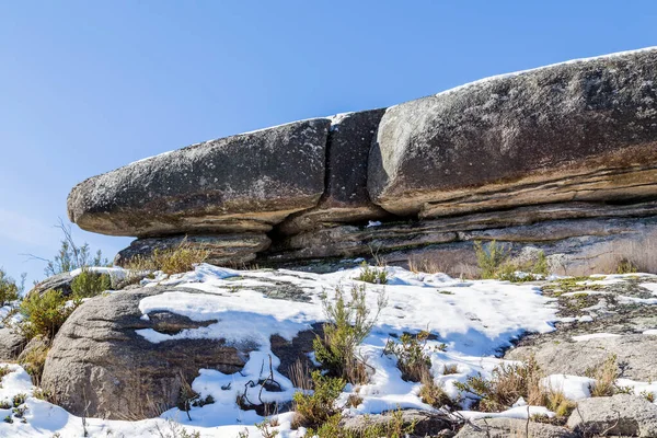 Paisaje Invernal Con Nieve Las Montañas Del Parque Natural Serra —  Fotos de Stock