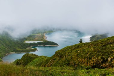Lagoa do Fogo 'nun güzel manzarası, Sao Miguel Adası, Azores, Portekiz