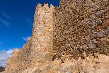 Avila, Kastilya ve Leon 'un antik tahkimatı, İspanya