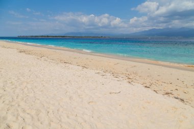 Endonezya 'nın Gili Meno adasının güzel tropikal plajı