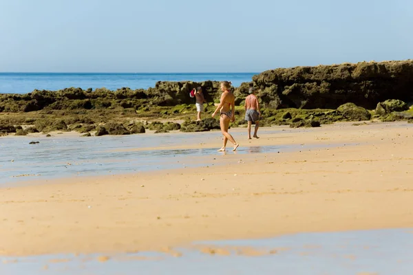 Albufeira Portugal People Famous Beach Olhos Agua Albufeira Αυτή Παραλία — Φωτογραφία Αρχείου