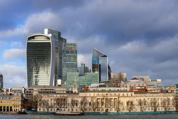 Londres Reino Unido Vista Londres Tâmisa Fluvial Com Edifícios Antigos — Fotografia de Stock