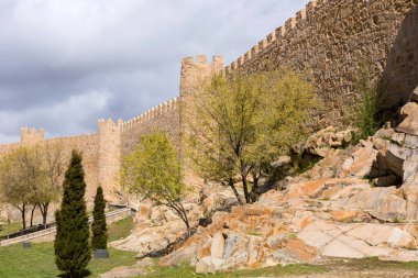 Avila, Kastilya ve Leon 'un antik tahkimatı, İspanya