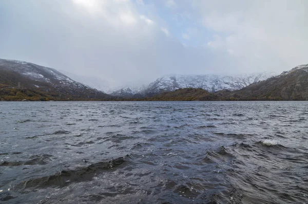 Sanabria Sjö Vintern Med Snö Castilla Leon Spanien — Stockfoto