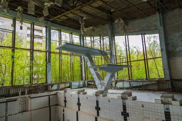 Černobylová Zóna Bazén Městě Pripyat Ukrajině Vylučovací Zóna — Stock fotografie