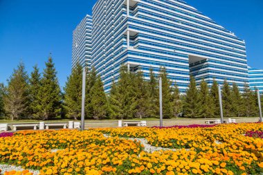 Nur-Sultan, Kazakistan - Nurzhol bulvarındaki modern ofis binaları, Nur-Sultan, Astana; Kazakistan