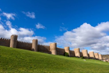 Avila, Kastilya ve Leon 'un antik tahkimatı, İspanya