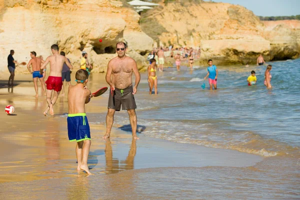 Albufeira Portugal Gente Famosa Playa Olhos Agua Albufeira Esta Playa — Foto de Stock