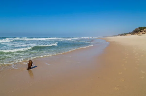 Krásná Prázdná Pláž Blízkosti Aveiro Portugalsko — Stock fotografie