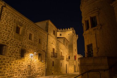 Geceleri Avila sokakları, Kastilya ve Leon, İspanya.