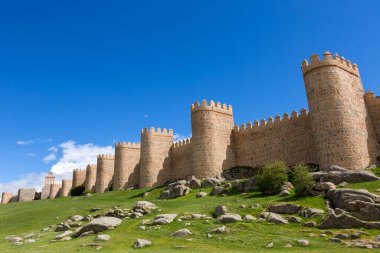 Avila, Kastilya ve Leon 'un antik tahkimatı, İspanya
