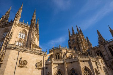 Santa Maria de Burgos Katedrali, İspanya 'nın en büyük Gotik üssüdür. Burgos, İspanya