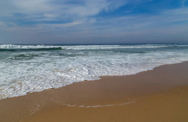 Piękna Pusta Plaża Niedaleko Aveiro Portugalia — Zdjęcie stockowe