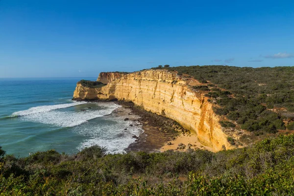 Útesy Pobřeží Algarve Benagil Portugalsko — Stock fotografie