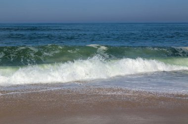 Portekiz, Aveiro yakınlarında güzel boş bir sahil.