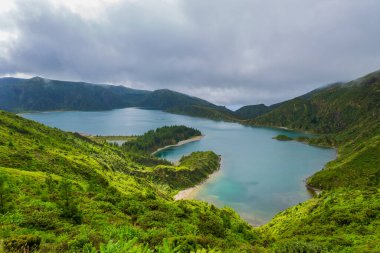 Lagoa do Fogo 'nun güzel manzarası, Sao Miguel Adası, Azores, Portekiz