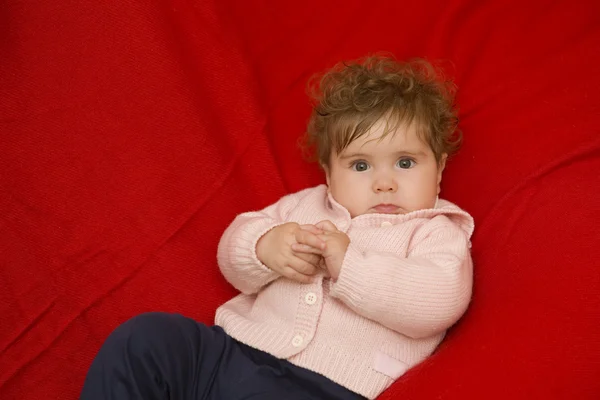 Retrato de bebê jovem — Fotografia de Stock