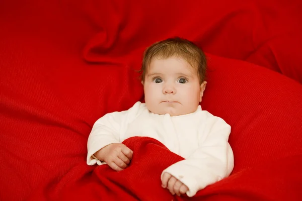 Retrato de bebê jovem — Fotografia de Stock