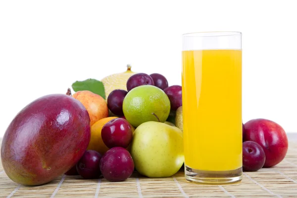 Frutas y jugos —  Fotos de Stock