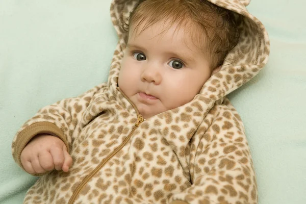 Retrato de bebê jovem — Fotografia de Stock