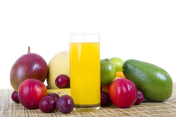 Frukt och juice — Stockfoto