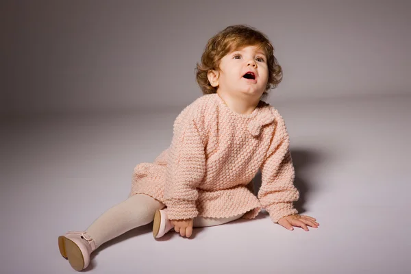 Retrato de bebê jovem — Fotografia de Stock