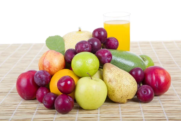 Frutas y jugos — Foto de Stock