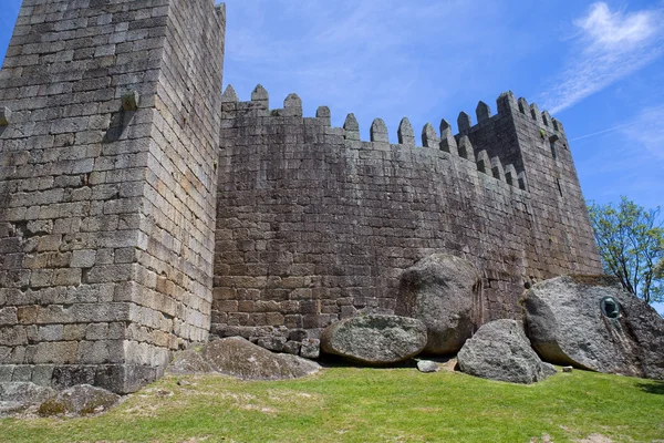 Guimaraes castle — Stock Photo, Image