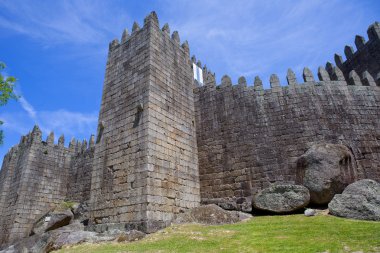 Guimaraes castle clipart