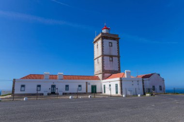 Peniche, Portekiz: Portekiz 'in Peniche sahilindeki Cabo Carvoeiro Deniz Feneri