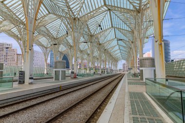 Lizbon, Portekiz:: Mimar Santiago Calatrava tarafından tasarlanan Oriente İstasyonu 'nda modern mimari.