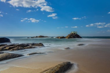 Portekiz 'in kuzeyinde, Vila do Conde' de, Olinda plajında uzun süre açık kalmış.