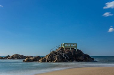 Portekiz 'in kuzeyinde, Vila do Conde' de, Olinda plajında uzun süre açık kalmış.