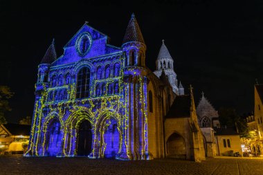 Poitiers, Fransa: Fransa 'nın Poitiers kentindeki Notre Dame la Grande Kilisesi