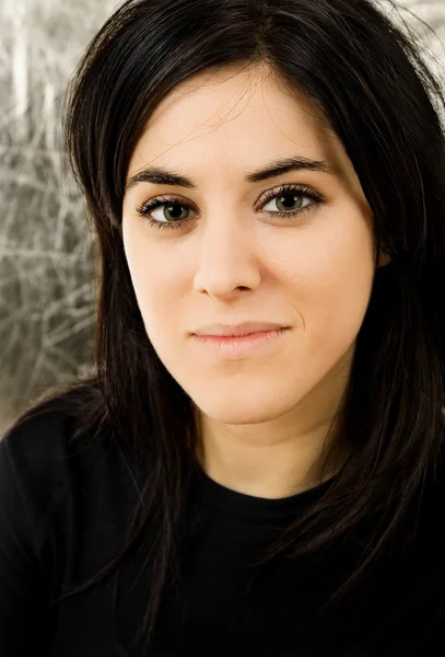 Young beautiful happy woman, close up portrait — Stock Photo, Image