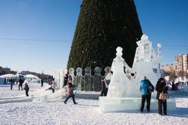 Perm, Rusya, Şubat, 06.2016: Espl buzlu yılbaşı şehir