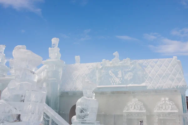 Perm, Ρωσική Ομοσπονδία, Φεβρουαρίου, 06.2016: όμορφη πάγου γλυπτά — Φωτογραφία Αρχείου