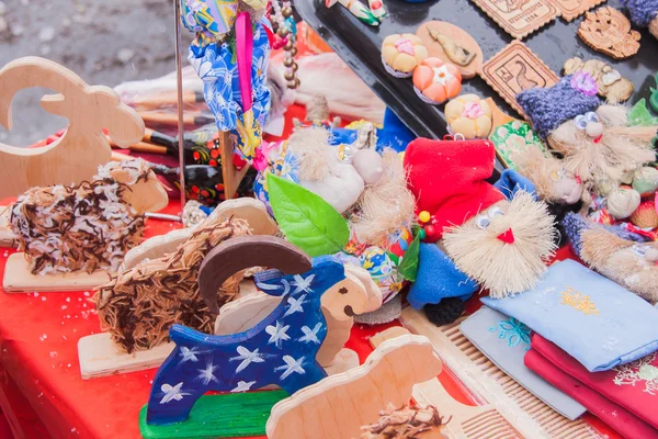 PERM, RUSIA - 13 de marzo de 2016: Puesto de comercio de juguetes blandos —  Fotos de Stock