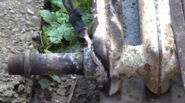 Çalışma kaynağı, gaz eski döküm radyatör içerir
