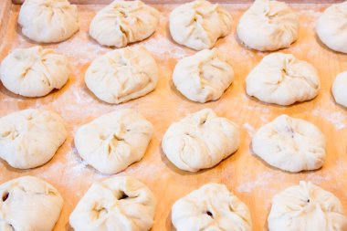 Reçel ile peynir kek 