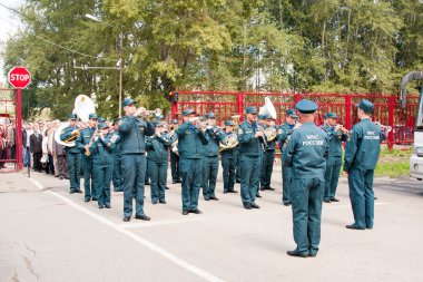 Perm, Rusya, Temmuz 04.2015:Military Orkestrası ve bir toplantıda