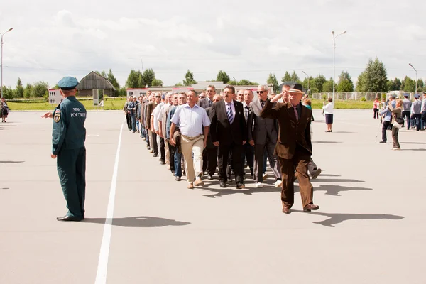 PERM, RUSSIE, 04.07.2015 : Grand accueil des anciens combattants — Photo